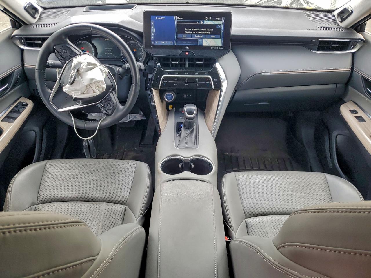 JTEAAAAH3MJ029323 2021 Toyota Venza Le