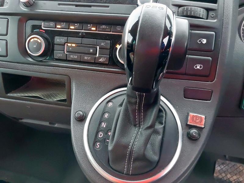 2010 VOLKSWAGEN CARAVELLE 2.0 BITDI EXECUTIVE 180 5DR DSG