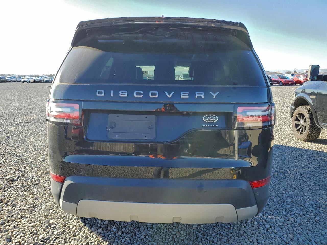 2017 Land Rover Discovery Hse VIN: SALRRBBVXHA024841 Lot: 94938165