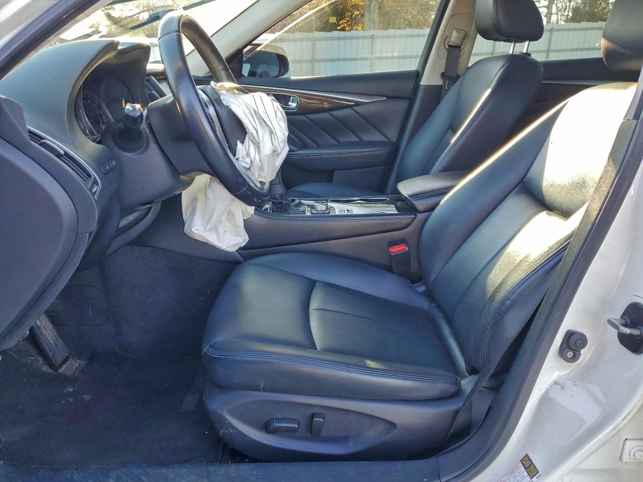 2019 Infiniti Q50 Luxe VIN: JN1EV7APXKM515498 Lot: 97974555