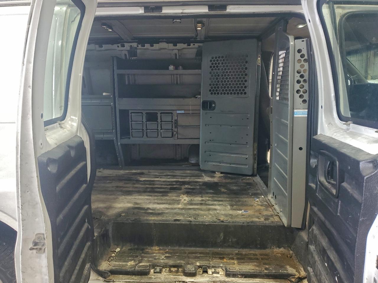 2017 Chevrolet Express G2500 VIN: 1GCWGAFF8H1127401 Lot: 95783355