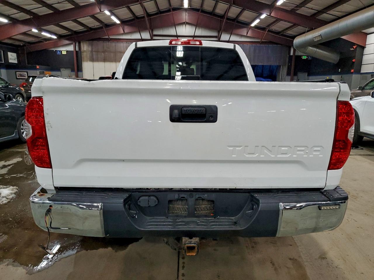 2018 Toyota Tundra Double Cab Sr VIN: 5TFUW5F18JX749697 Lot: 96803245