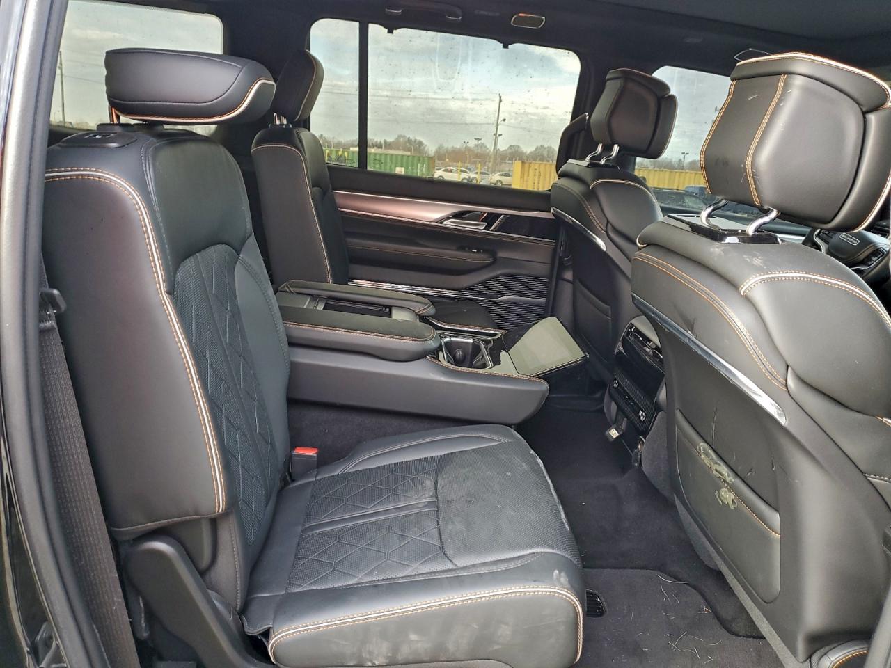 2023 Jeep Grand Wagoneer Series Iii VIN: 1C4SJVGP3PS559045 Lot: 95489185