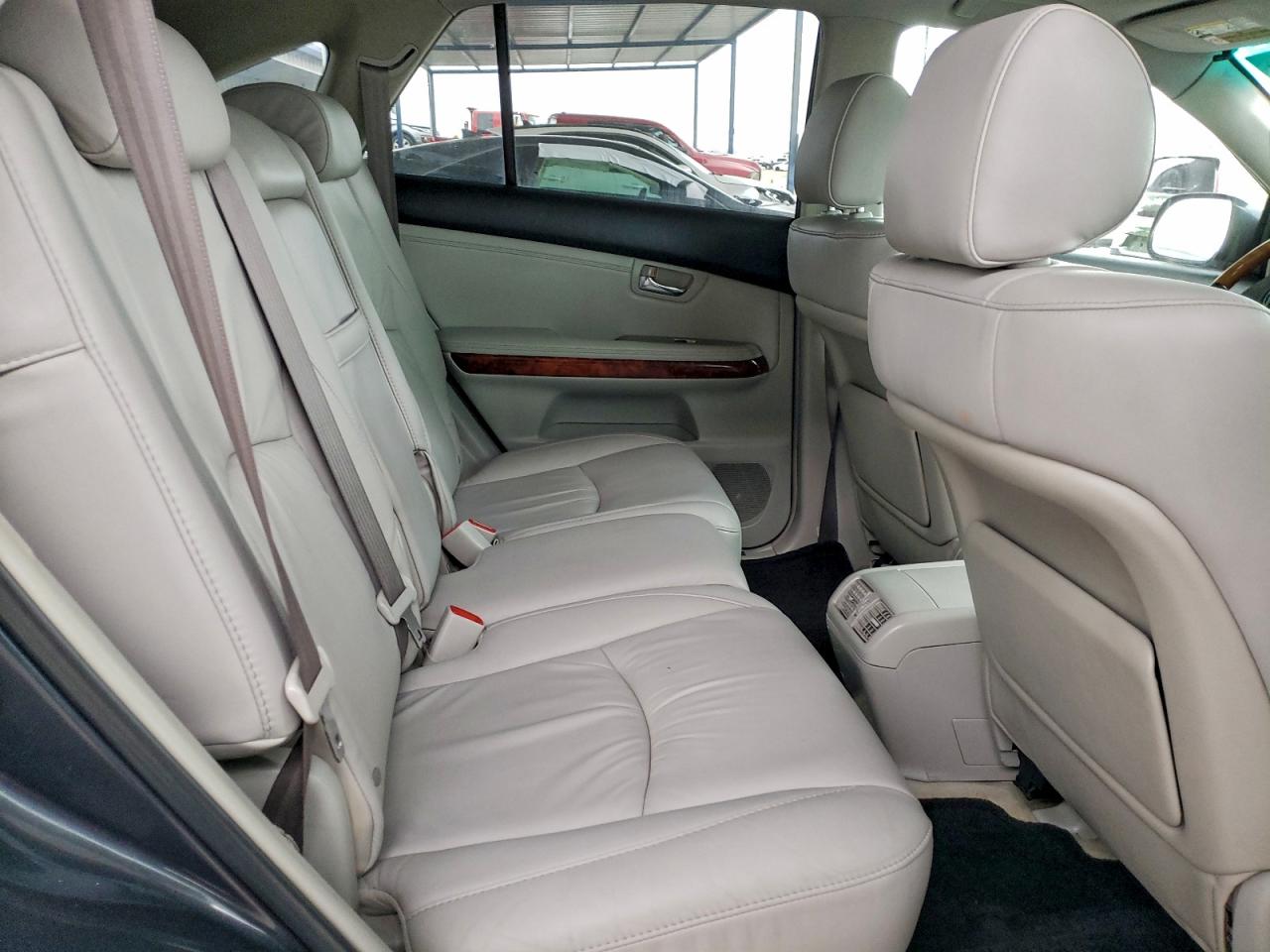 2007 Lexus Rx 350 VIN: 2T2HK31U37C015975 Lot: 95714265