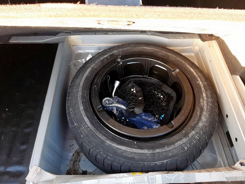 2000 MERCEDES-BENZ E CLASS E240 ELEGANCE 4DR TIP AUTO [2.6]