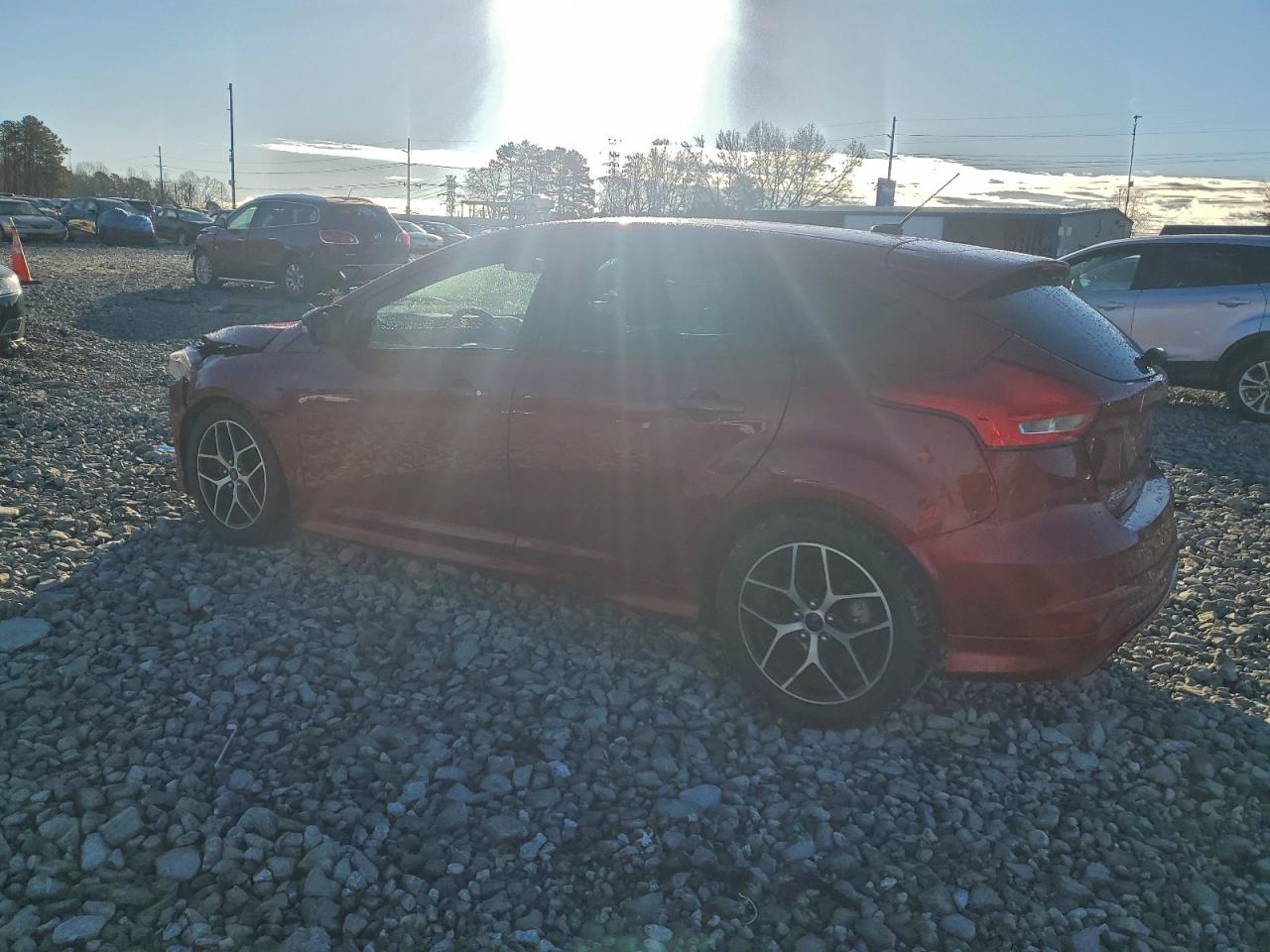 2016 Ford Focus Se VIN: 1FADP3K26GL254467 Lot: 97830105