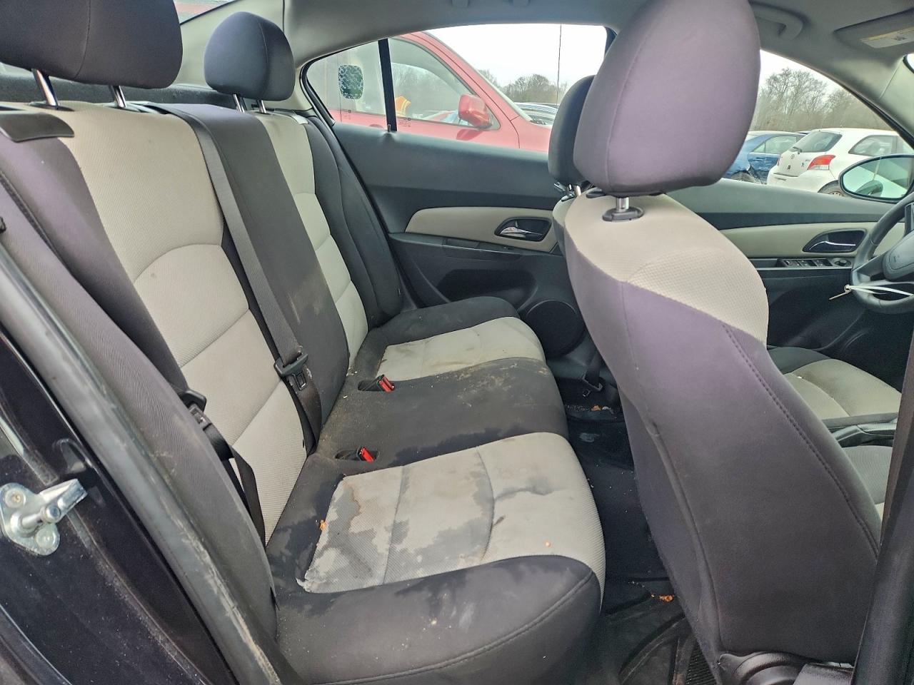 2015 Chevrolet Cruze Ls VIN: 1G1PA5SG4F7202285 Lot: 95909885