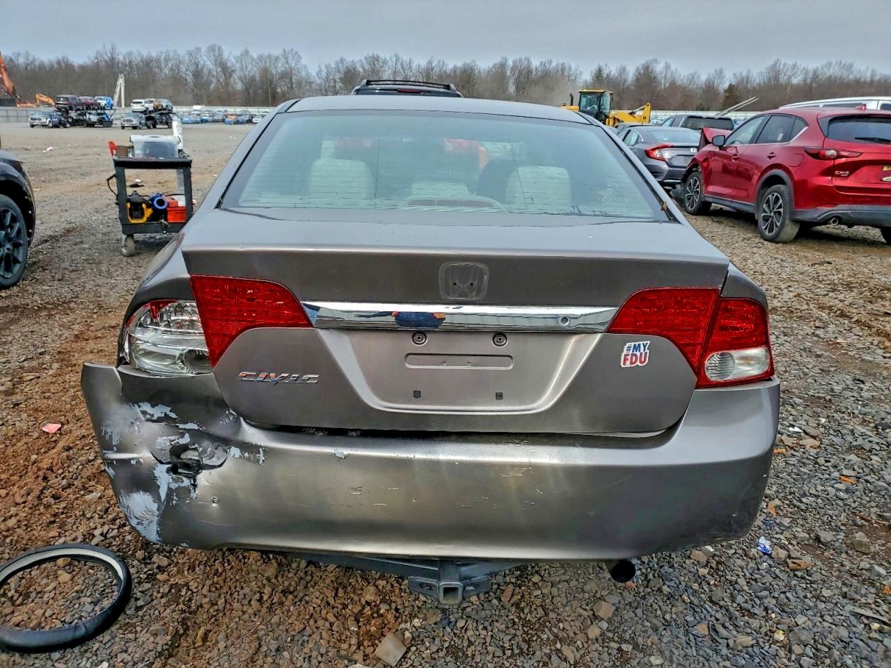 2009 Honda Civic Lx VIN: 1HGFA16539L015623 Lot: 96113365