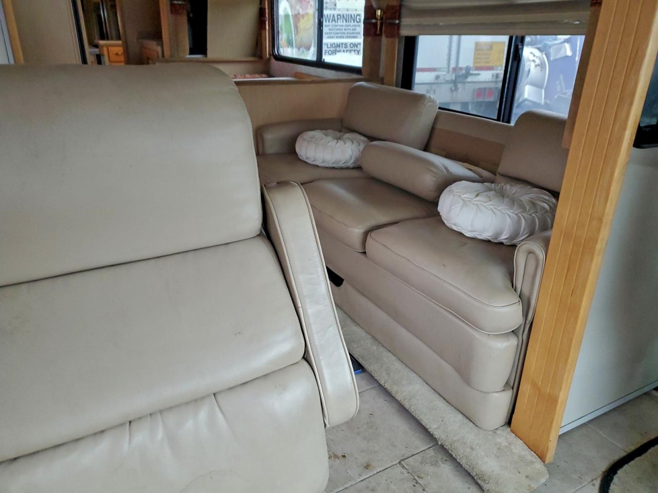 2003 Freightliner Chassis X Line Motor Home VIN: 4UZAAHAK13CM12040 Lot: 94695475