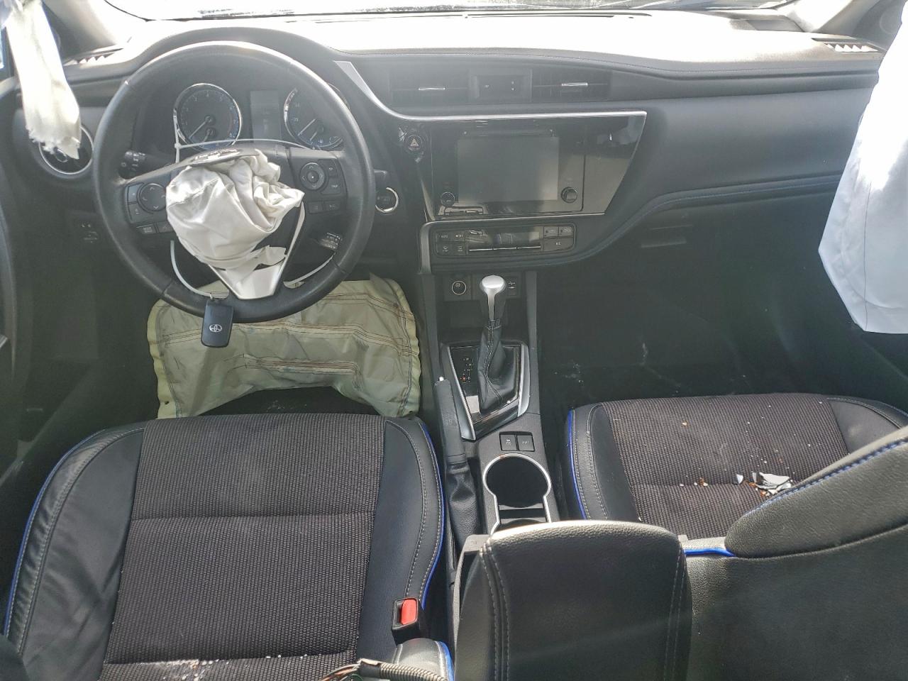 2018 Toyota Corolla L VIN: 2T1BURHE4JC023337 Lot: 93131365