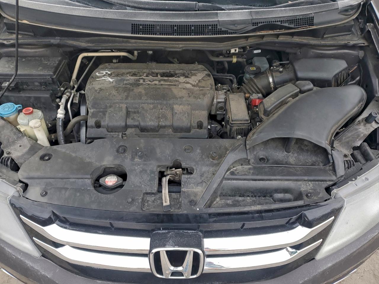 2016 Honda Odyssey Touring VIN: 5FNRL5H96GB146087 Lot: 95023625