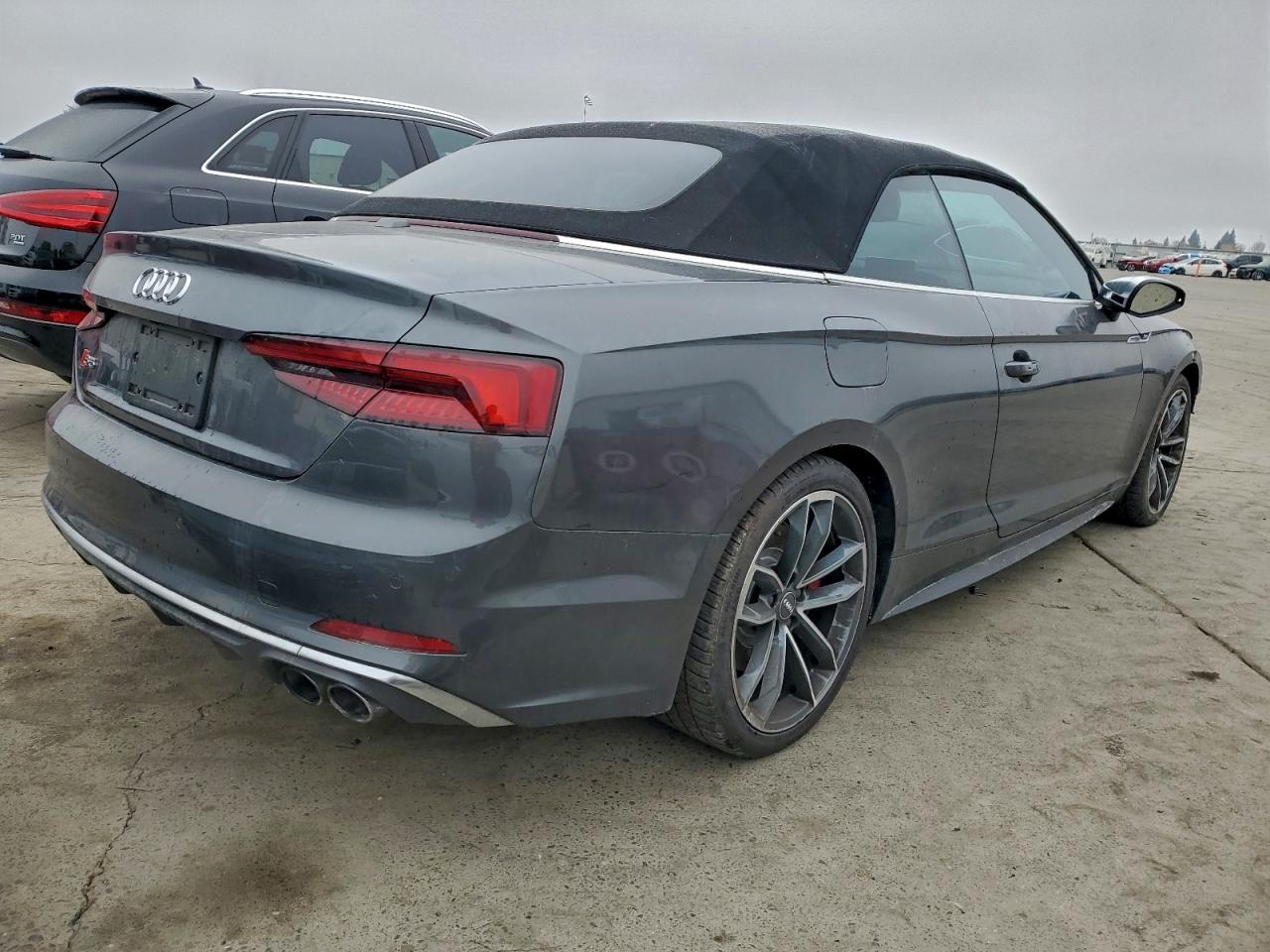 Фото: WAU24GF59JN010097