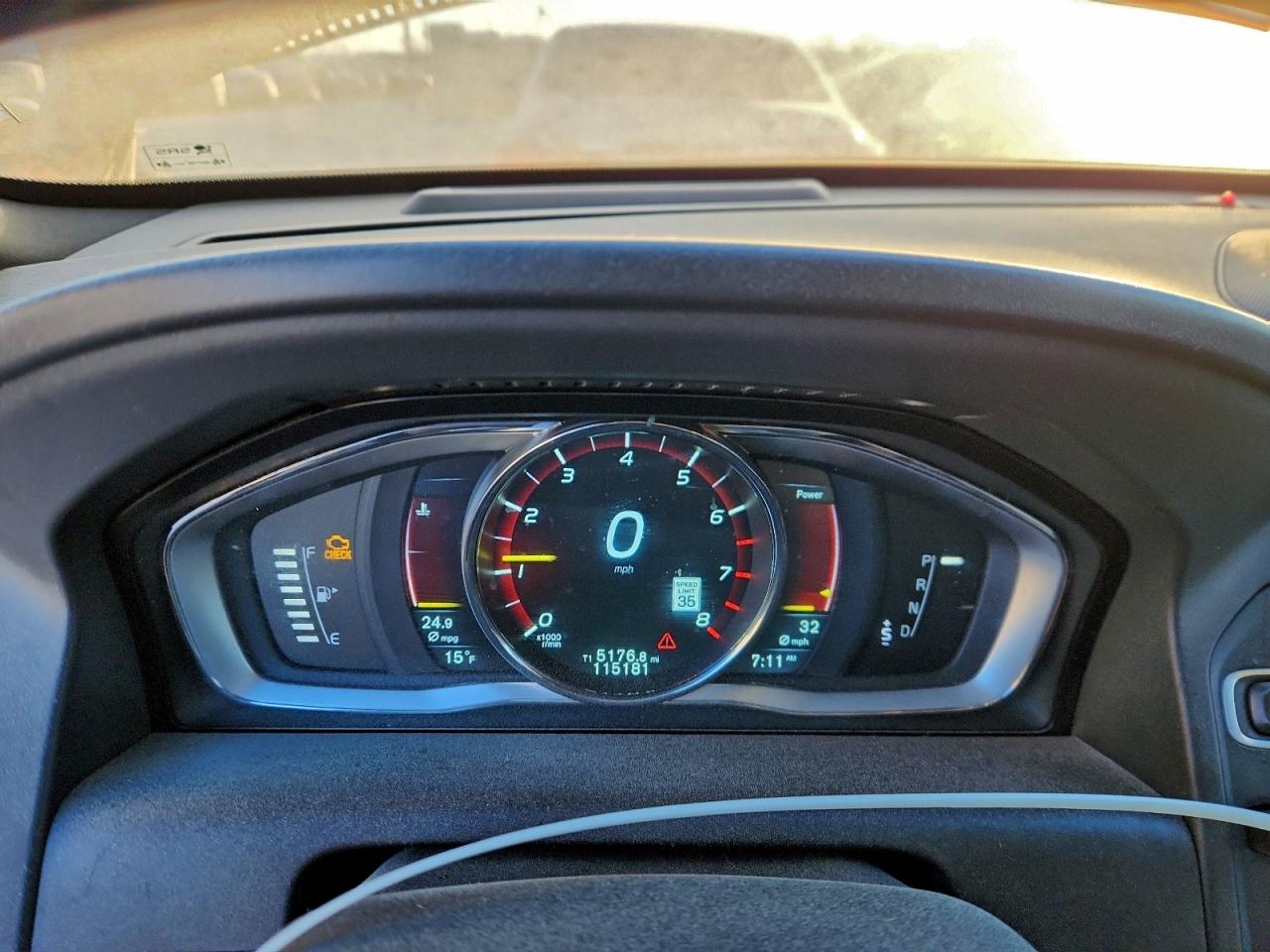 2015 Volvo Xc60 T5 Platinum VIN: YV440MDM2F2738494 Lot: 96371945