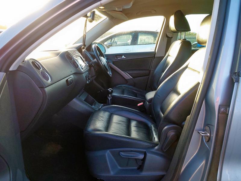 2009 VOLKSWAGEN TIGUAN 2.0 TDI SPORT 5DR