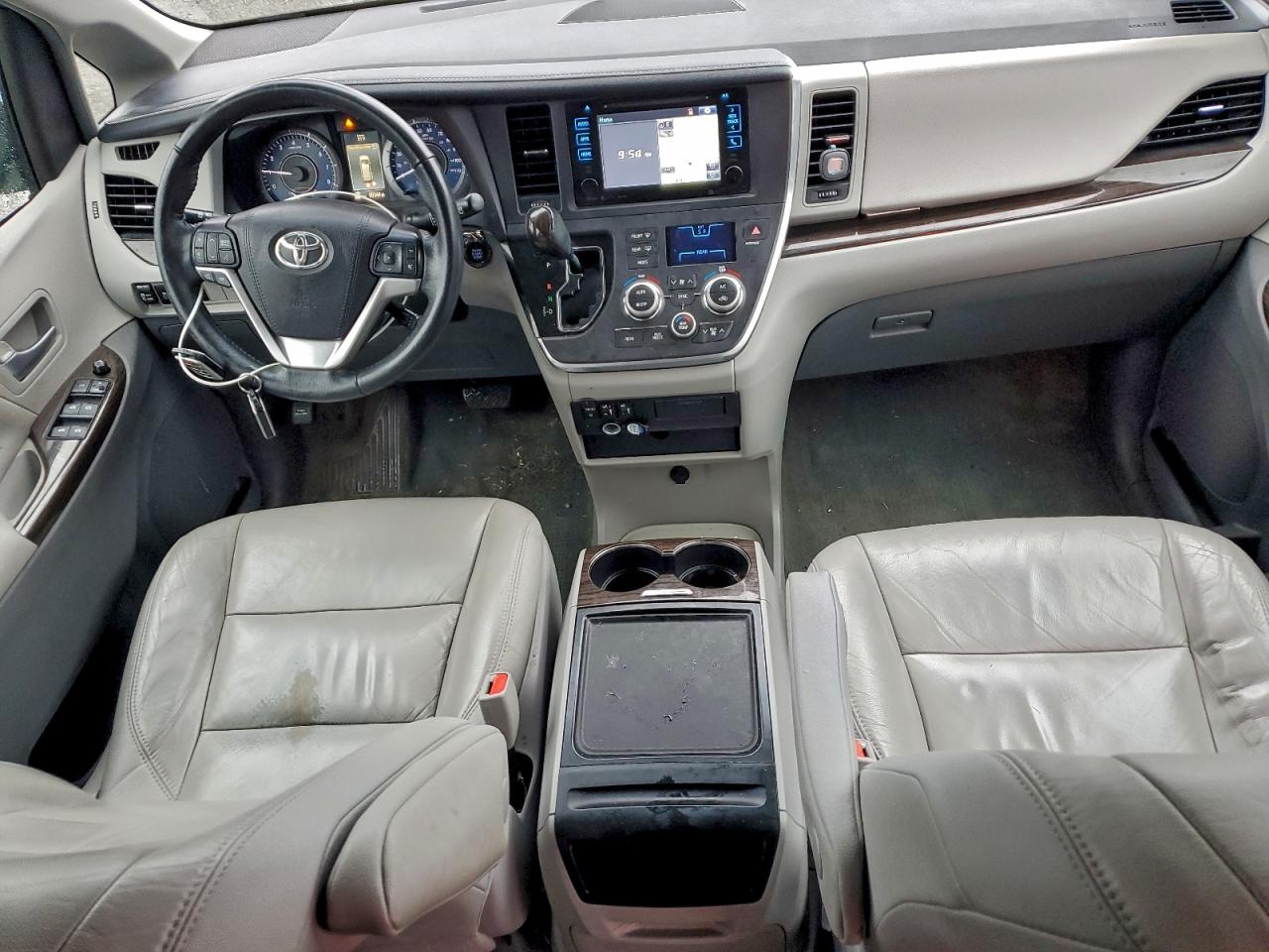 2017 Toyota Sienna Xle VIN: 5TDYZ3DC9HS829138 Lot: 94831445