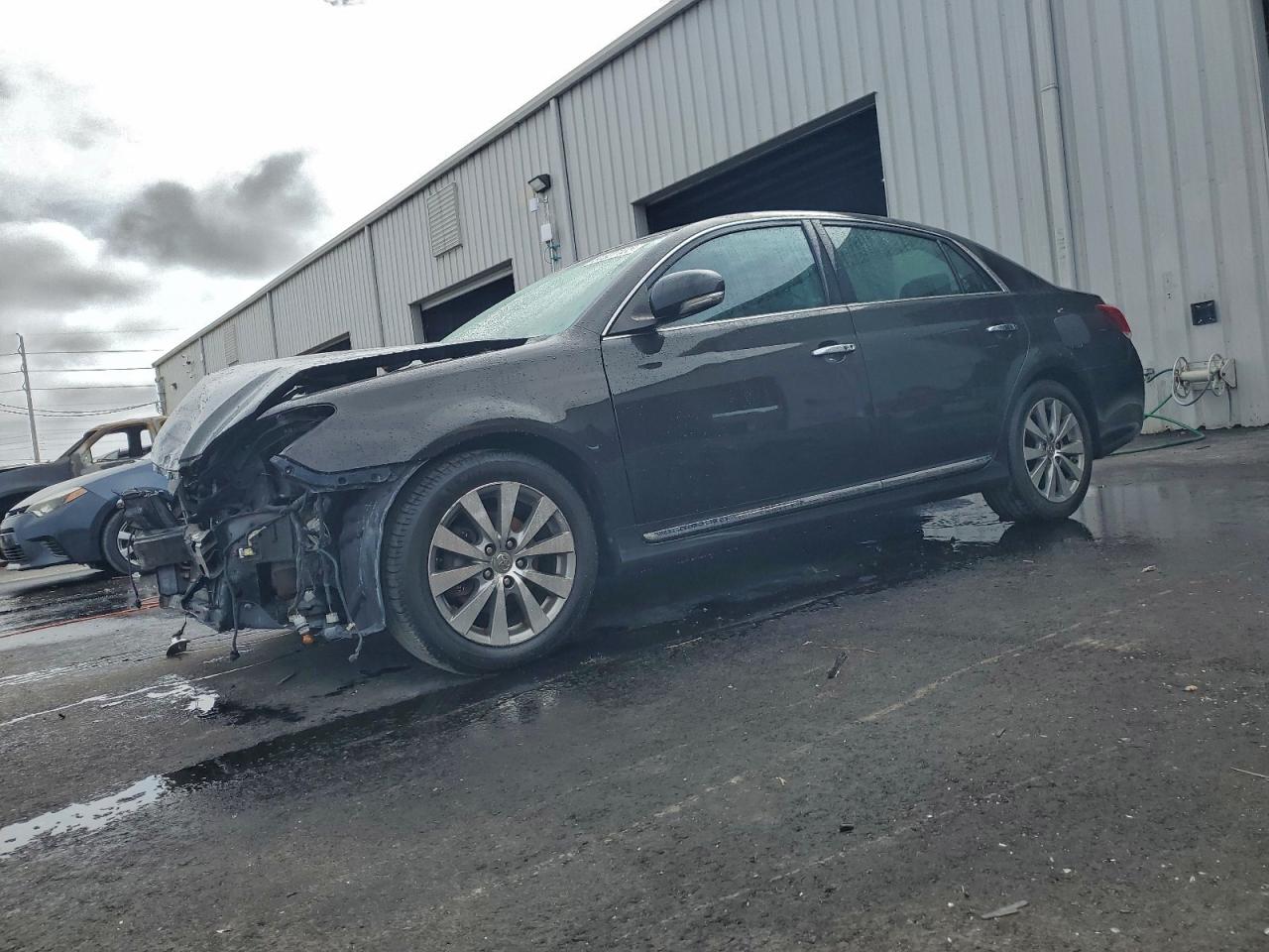 2011 Toyota Avalon Base