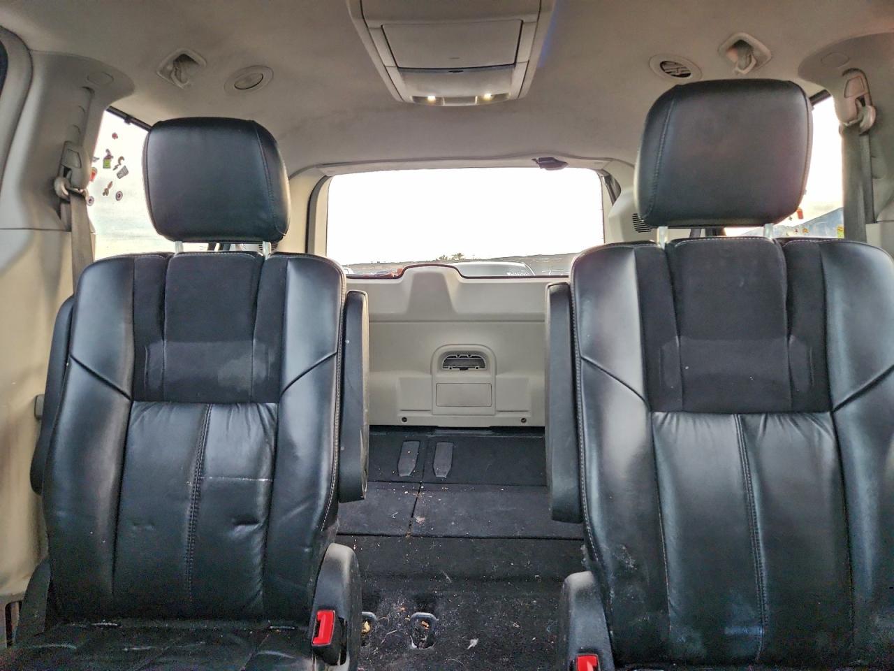 2015 Chrysler Town & Country Limited Platinum VIN: 2C4RC1GG9FR697187 Lot: 96137745