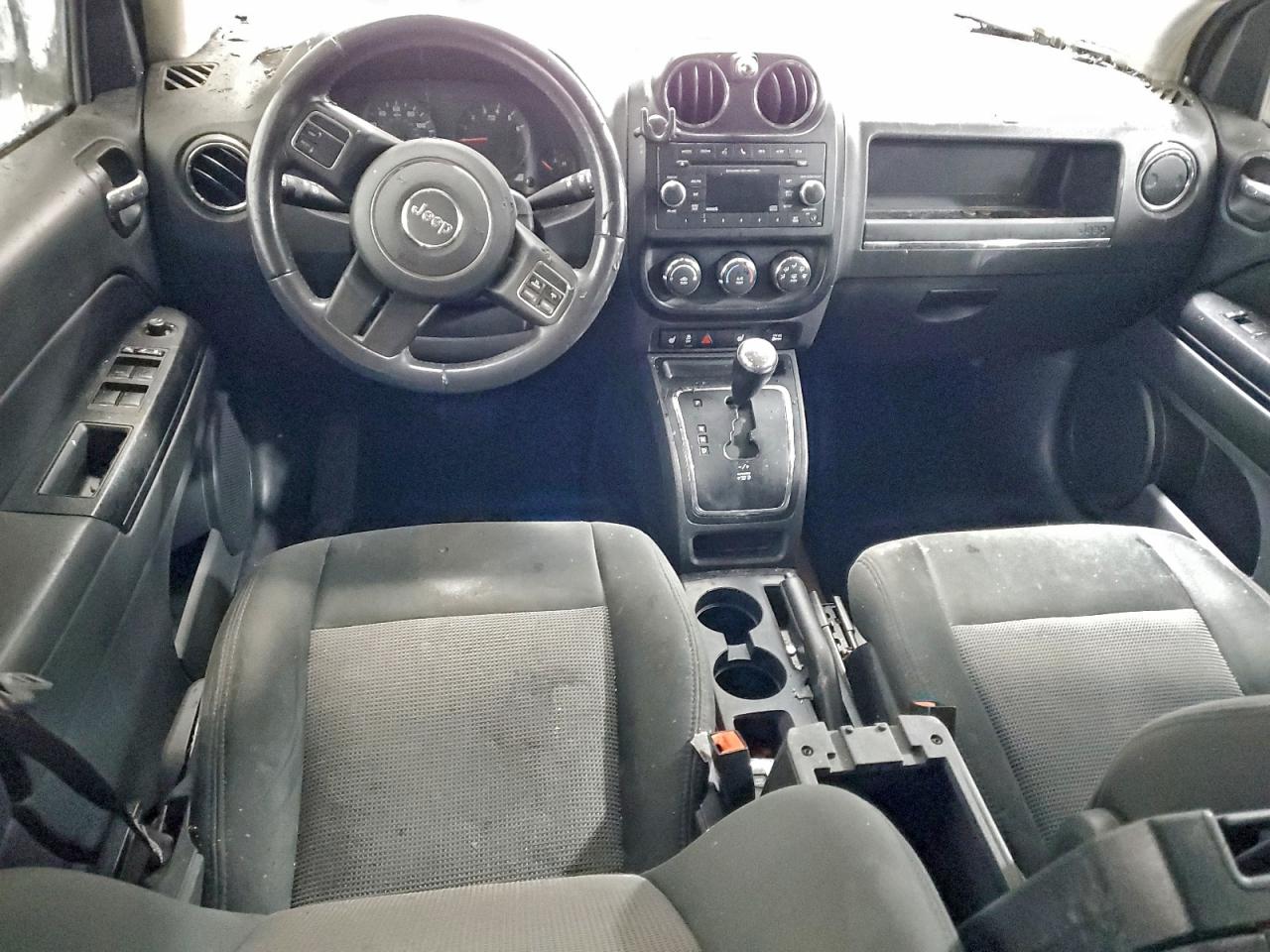 2021 Jeep Compass Latitude VIN: 1C4NJDEB7DD253402 Lot: 94750575