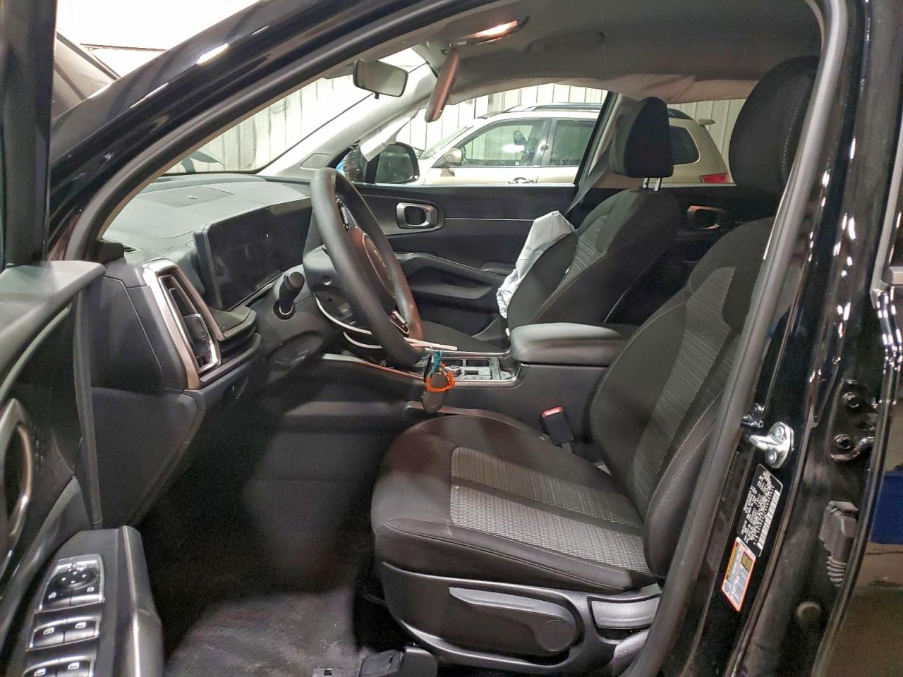 2025 Kia Sorento Lx VIN: 5XYRG4JC9SG363414 Lot: 95637325