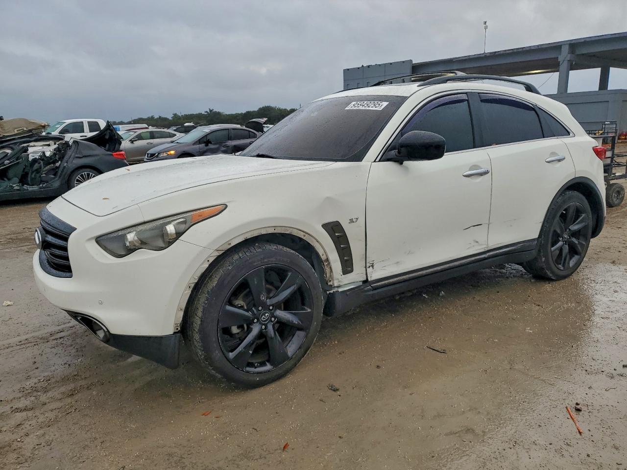 2015 Infiniti Qx70