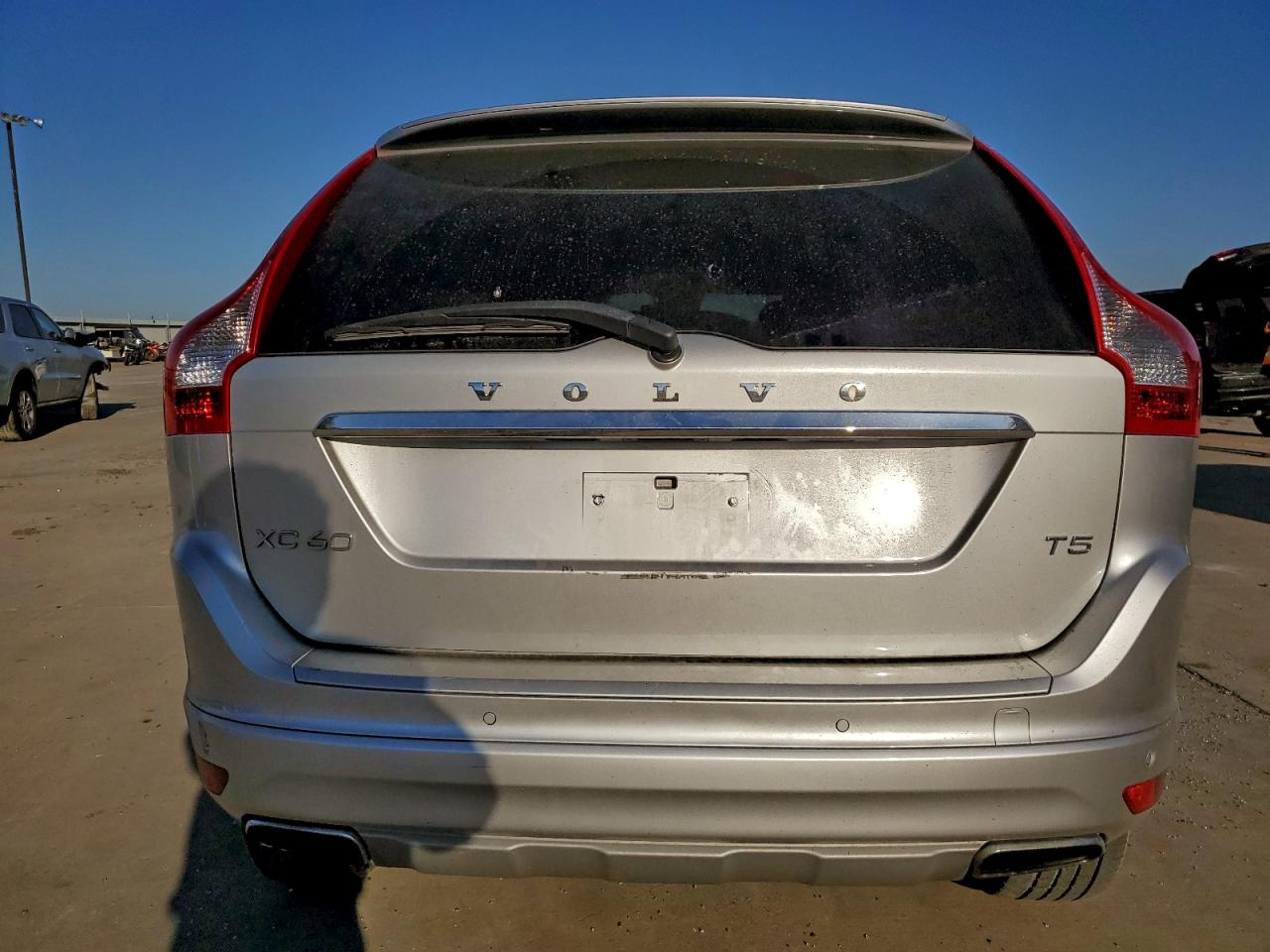 2016 Volvo Xc60 T5 Premier VIN: YV440MDK1G2860859 Lot: 96788265