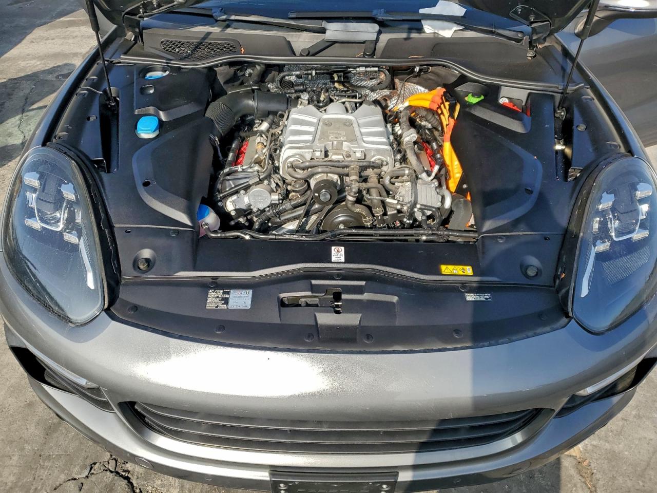 2016 Porsche Cayenne Se Hybrid VIN: WP1AE2A22GLA60032 Lot: 97136275