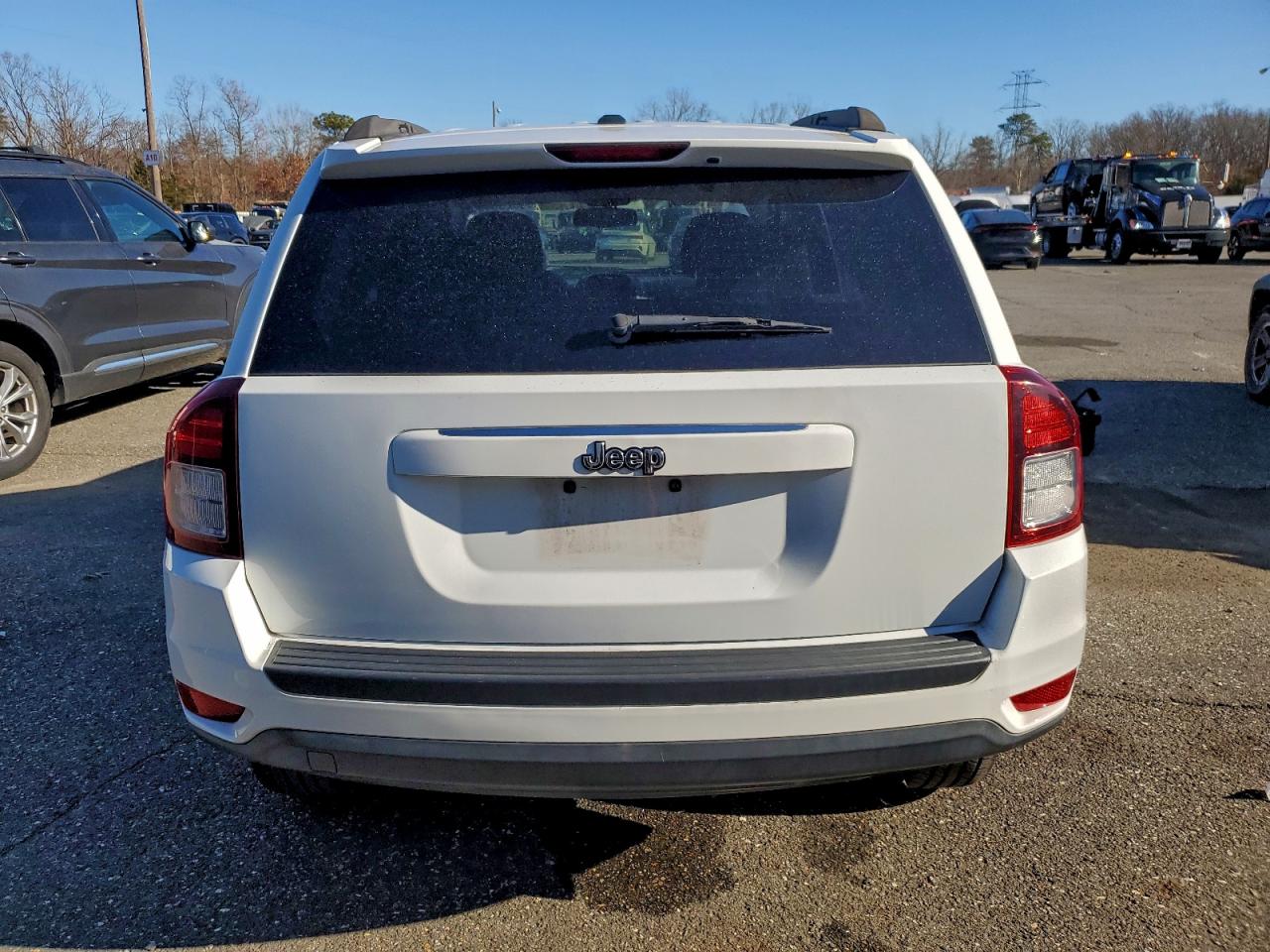 2016 Jeep Compass Sport VIN: 1C4NJCBA9GD568129 Lot: 96235195