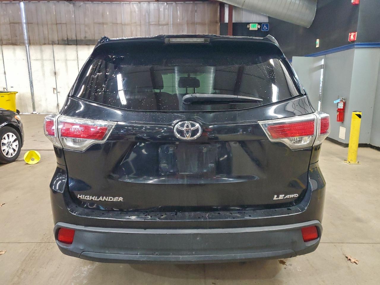 2015 Toyota Highlander Le VIN: 5TDBKRFHXFS145427 Lot: 96760045