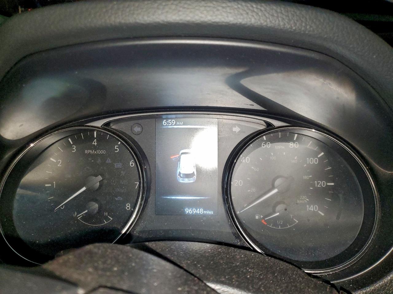 2017 Nissan Rogue S VIN: JN8AT2MT0HW138324 Lot: 97437135