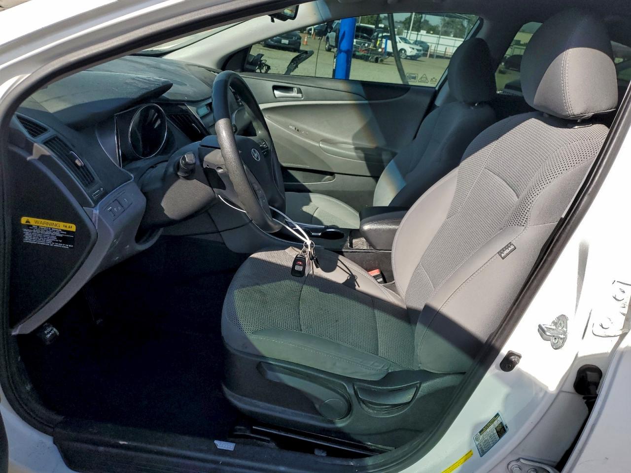 2014 Hyundai Sonata Gls VIN: 5NPEB4AC4EH877603 Lot: 97758905