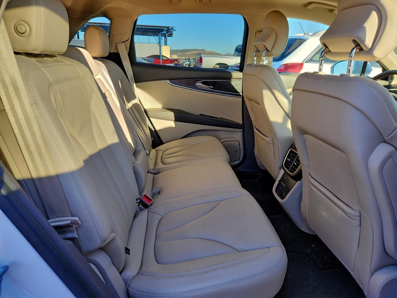 2017 Lincoln Mkx Reserve VIN: 2LMPJ8LR9HBL28595 Lot: 96806635