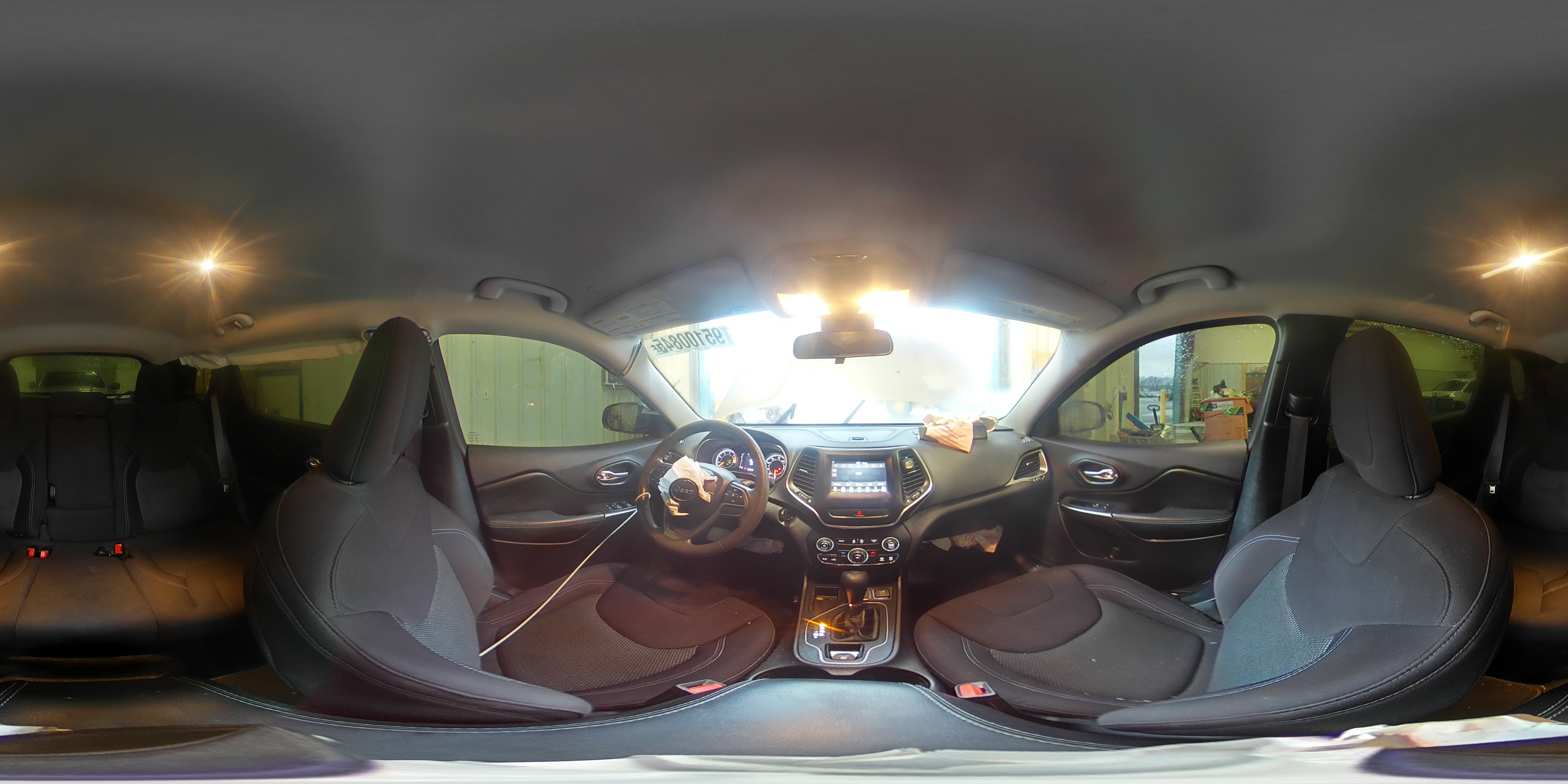 2020 Jeep Cherokee Latitude VIN: 1C4PJLCB6LD555994 Lot: 95100845