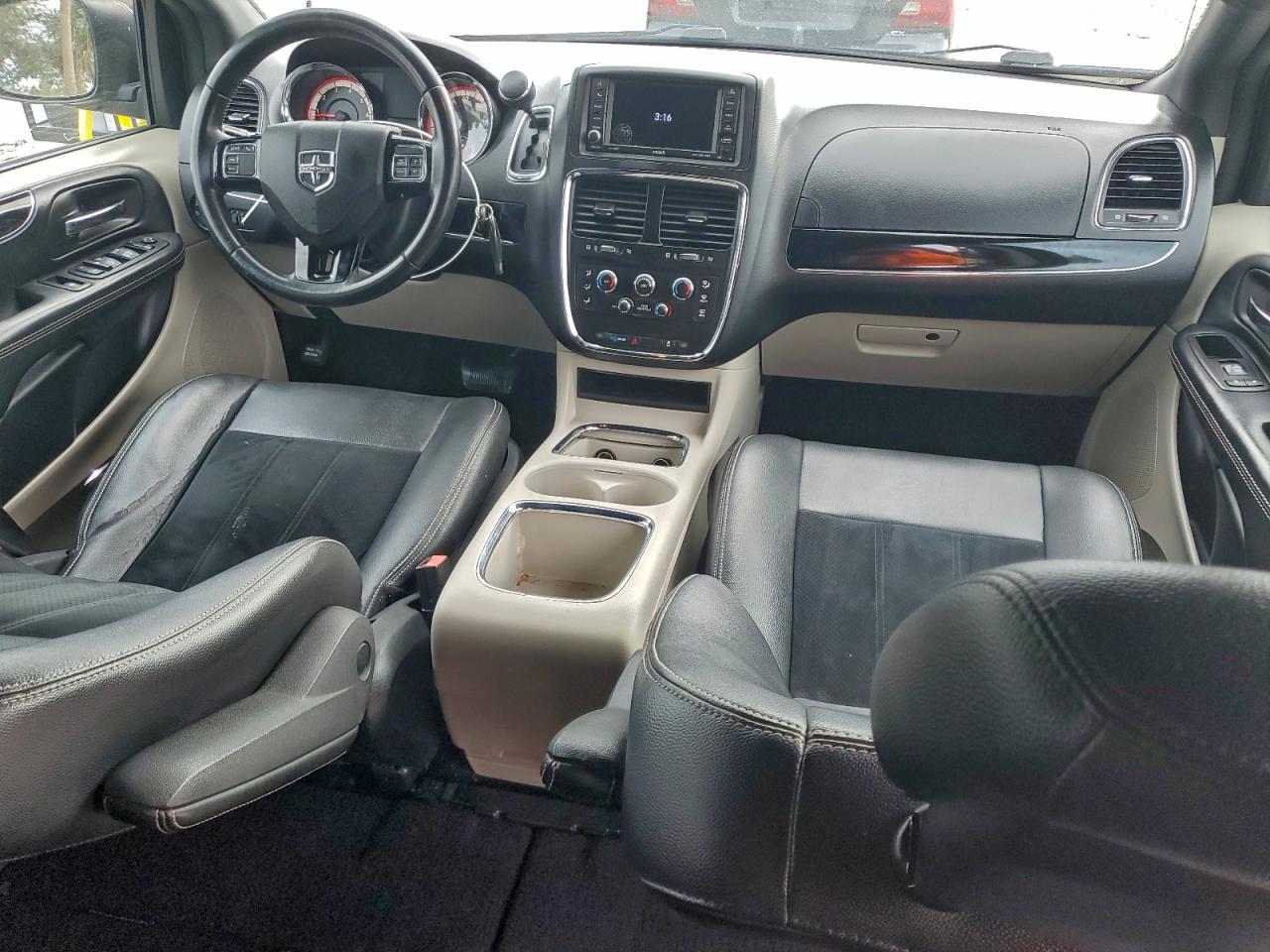 2018 Dodge Grand Caravan Sxt VIN: 2C4RDGCG2JR248660 Lot: 97269535