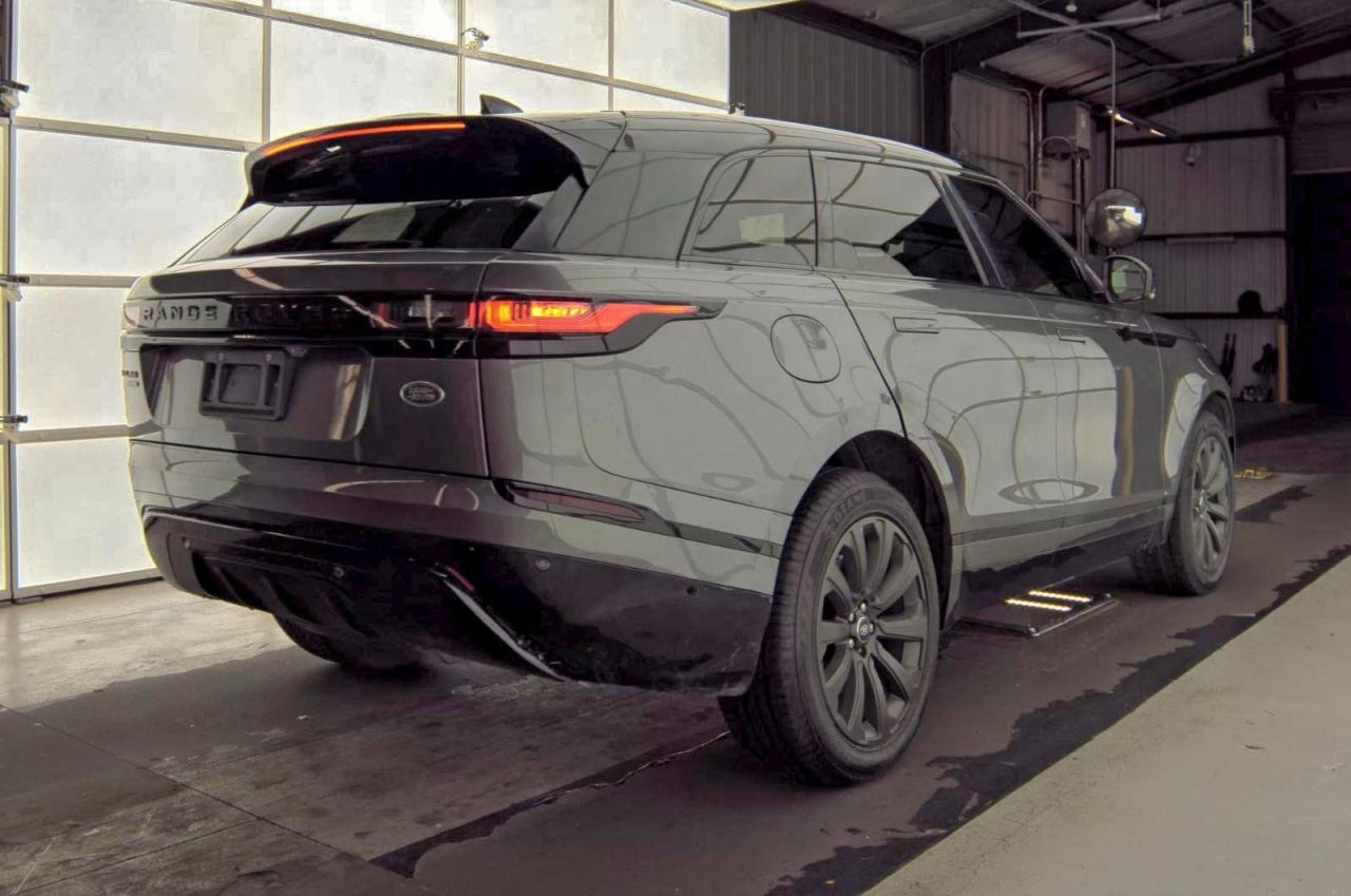 2019 Land Rover Range Rover Velar R-Dynamic Se VIN: SALYL2EX2KA205885 Lot: 97763255