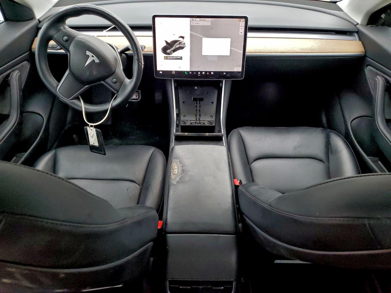 2018 Tesla Model 3 VIN: 5YJ3E1EB8JF118864 Lot: 92840085