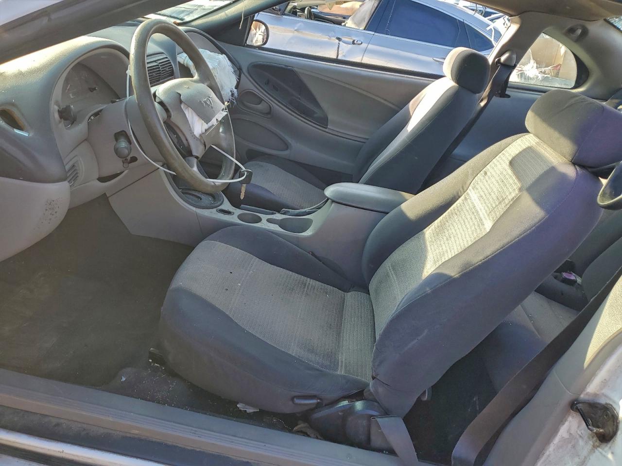 2004 Ford Mustang VIN: 1FAFP406X4F139627 Lot: 96395475