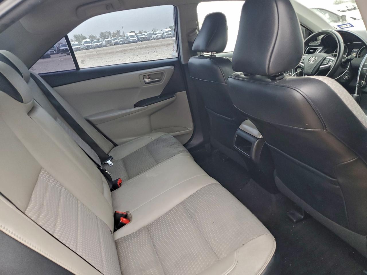 2015 Toyota Camry Le VIN: 4T1BF1FK4FU936464 Lot: 94808135