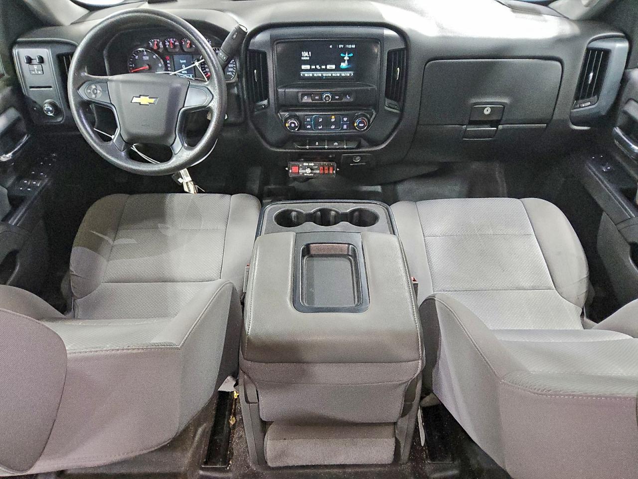 2018 Chevrolet Silverado K1500 VIN: 3GCUKNEC7JG100170 Lot: 94510135