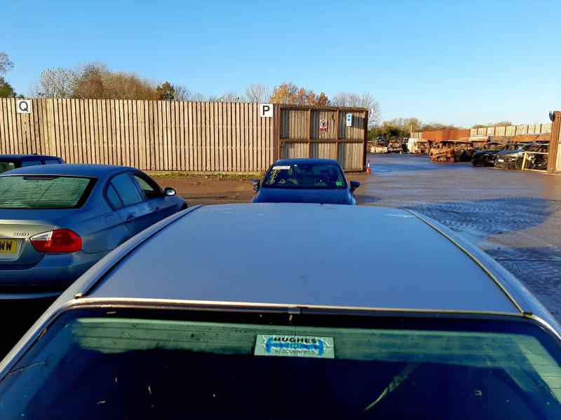 2000 MERCEDES-BENZ E CLASS E240 ELEGANCE 4DR TIP AUTO [2.6]