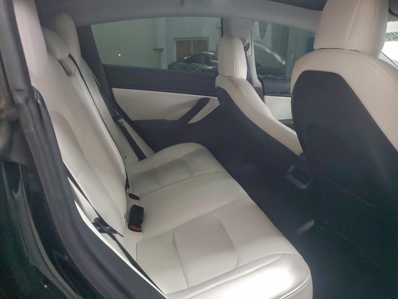 2018 Tesla Model 3 VIN: 5YJ3E1EB5JF171036 Lot: 94428175