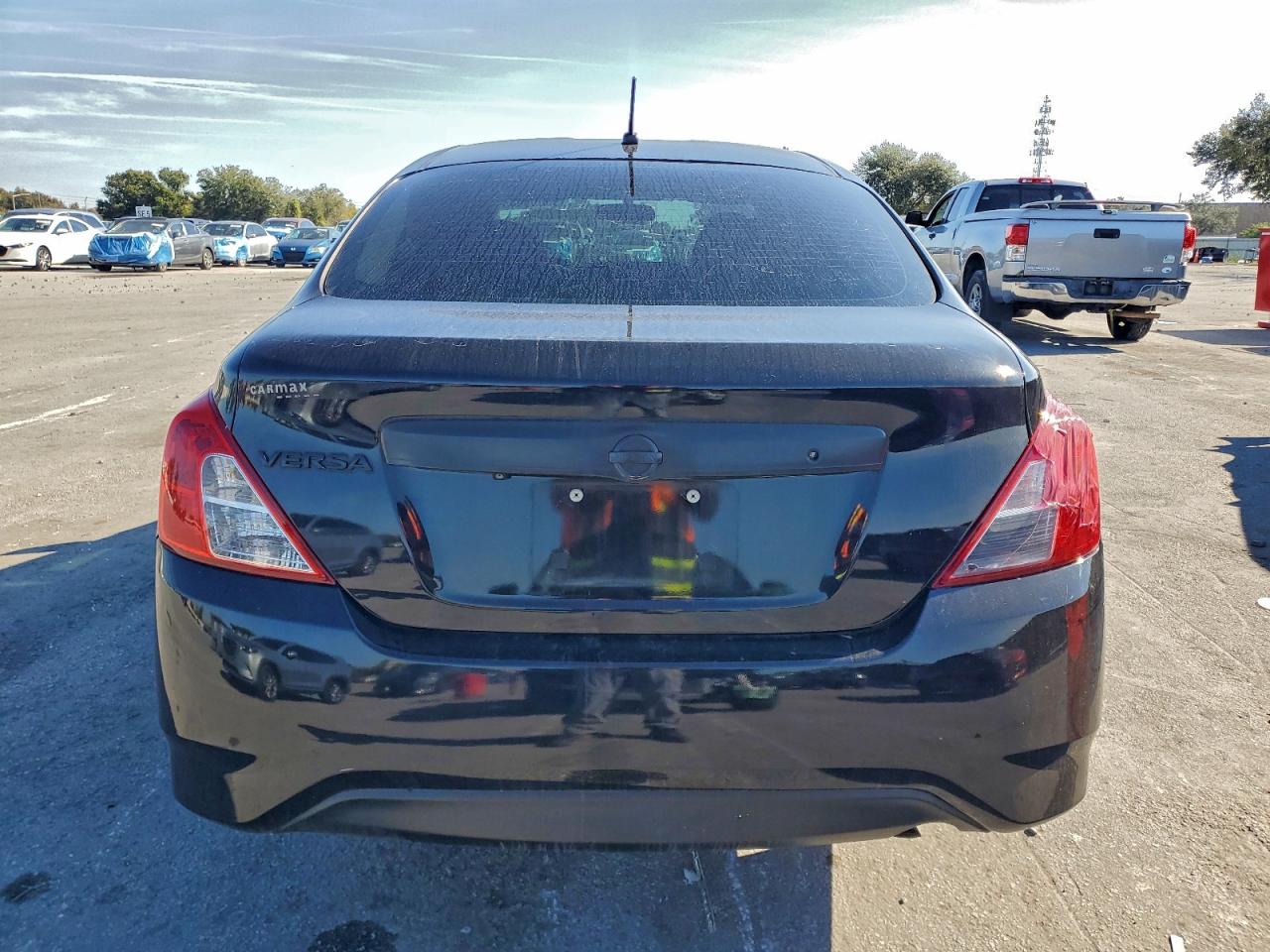 2019 Nissan Versa S VIN: 3N1CN7AP6KL815850 Lot: 95099945