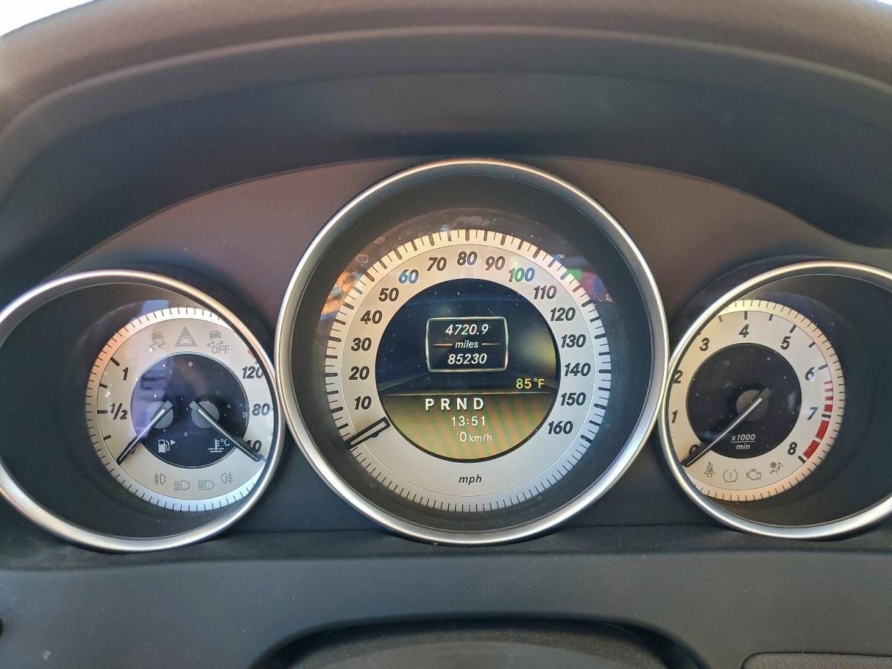 2012 Mercedes-Benz C 250 VIN: WDDGF4HB5CR221657 Lot: 95953825