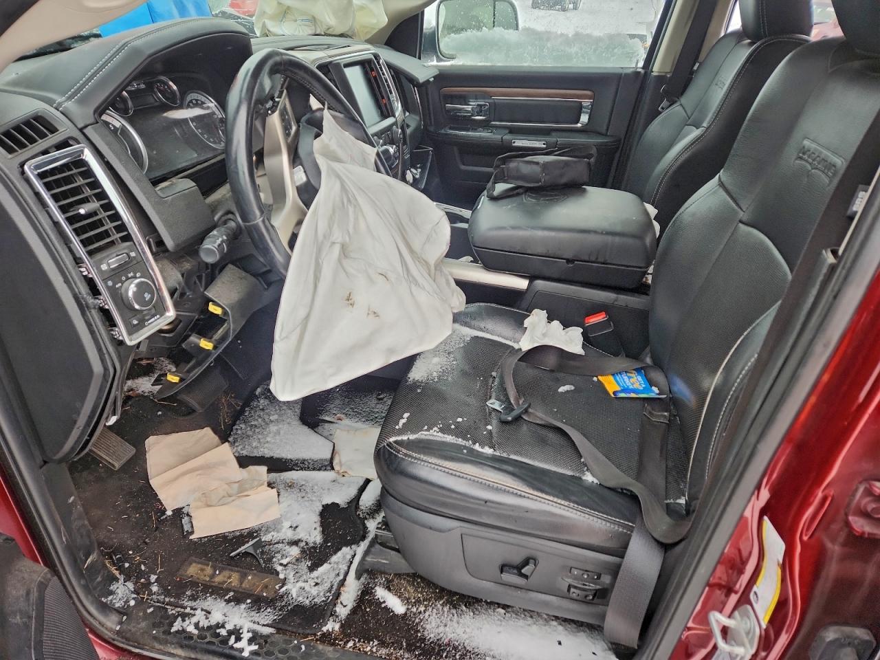 2017 Ram 2500 Laramie VIN: 3C6UR5FLXHG738070 Lot: 94864985