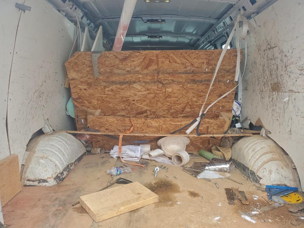 2017 GMC Savana 2500 Utility / Service Van VIN: 1GTW7AFF0H1907201 Lot: 93865165