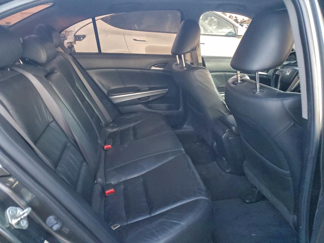 2008 Honda Accord Exl VIN: JHMCP268X8C010562 Lot: 93999505