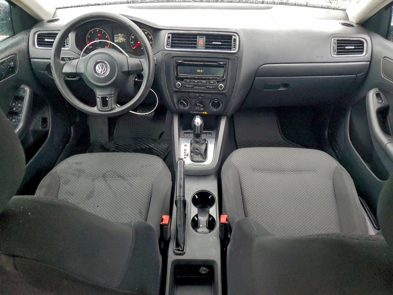 2013 Volkswagen Jetta Base VIN: 3VW2K7AJ4DM390815 Lot: 95792385