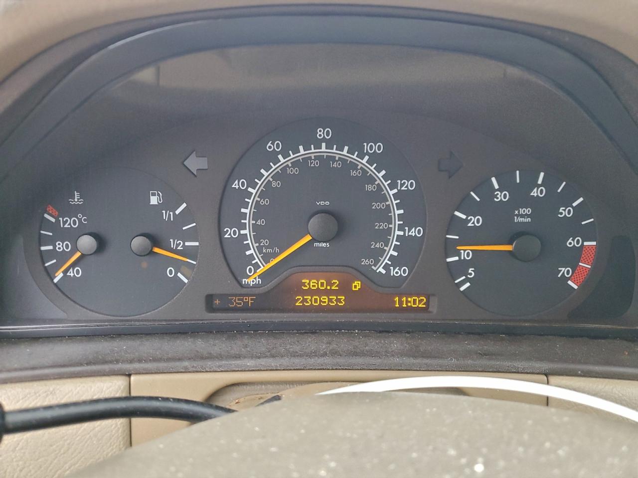 1999 Mercedes-Benz E 320 VIN: WDBJF65H3XA891084 Lot: 95907385