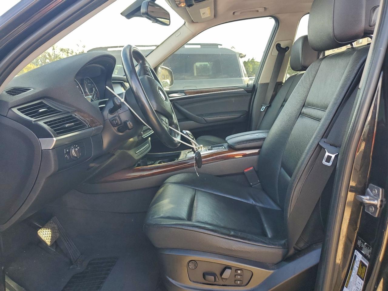 Фото: 5UXZW0C54CL669340