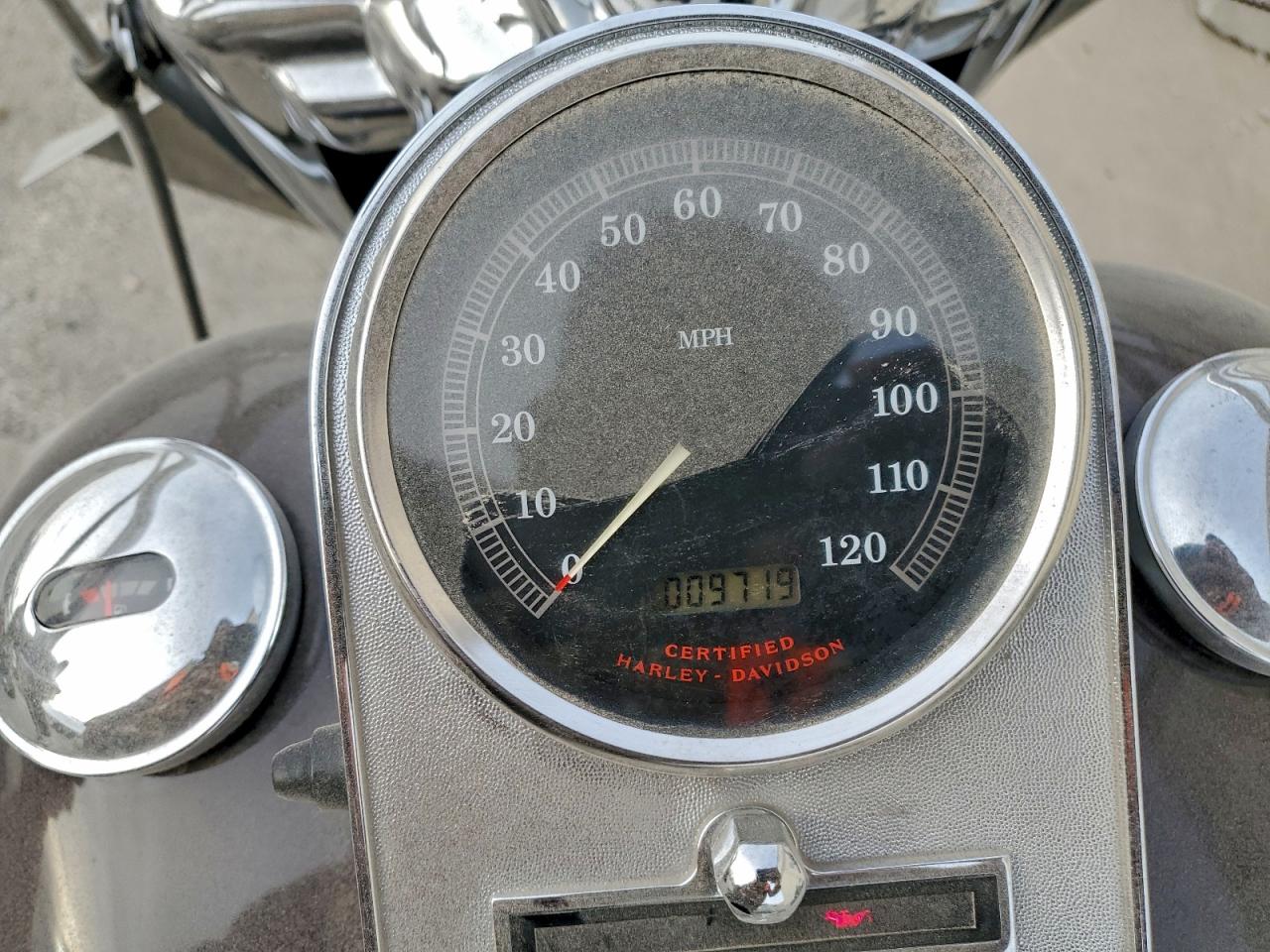 2000 Harley-Davidson Flhri VIN: 1HD1FBW15YY630168 Lot: 96104235