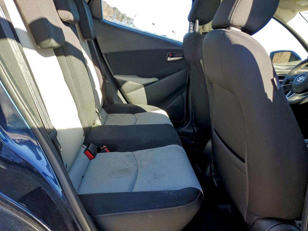 2016 Toyota Yaris VIN: 3MYDLBYV7GY124028 Lot: 96315865